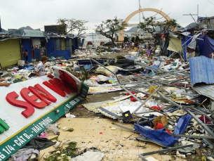 TONMAT – LOCKVIT: Giải pháp bảo vệ công trình trước giông bão