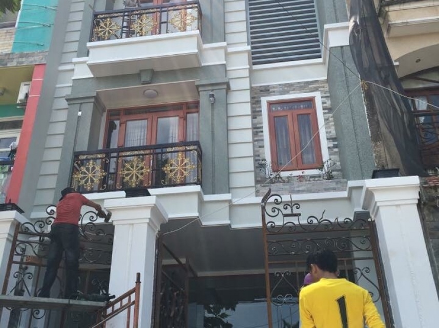 THI CÔNG NHÀ CHÚ PHAN HẢO