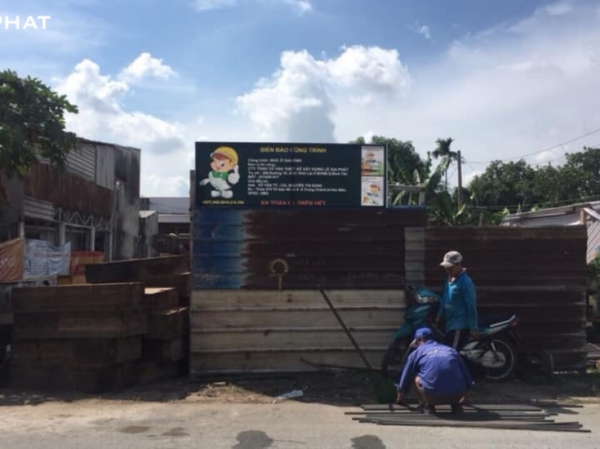 THI CÔNG NHÀ ANH VÕ VĂN TỴ