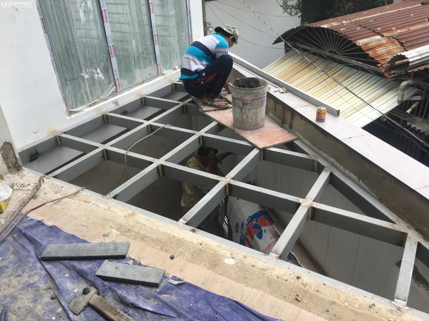 TI CÔNG NHÀ ANH NGUYỄN ĐÌNH CHIỀN 