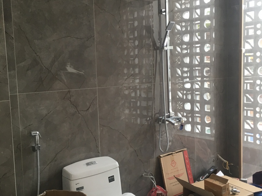 TI CÔNG NHÀ ANH NGUYỄN ĐÌNH CHIỀN 