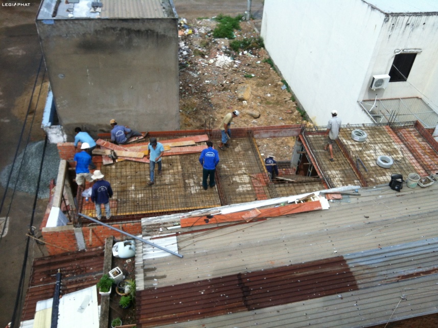 THI CÔNG NHÀ ANH LƯU NGỌC THÀNH