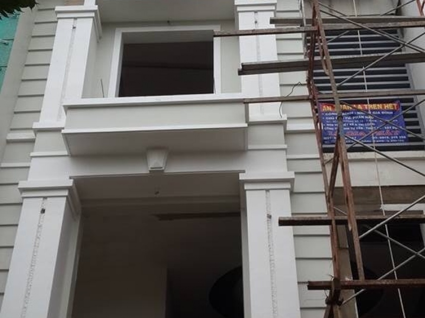 THI CÔNG NHÀ CHÚ PHAN HẢO