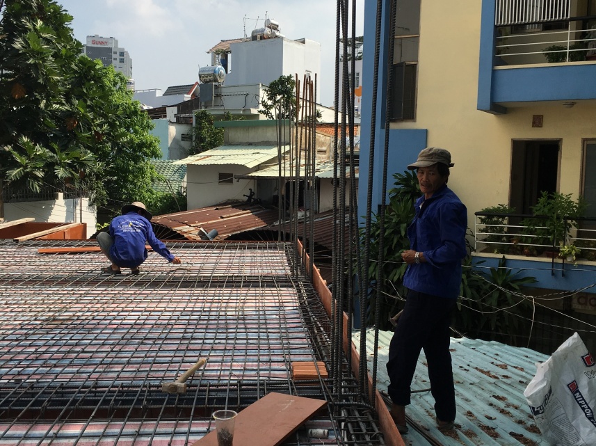 TI CÔNG NHÀ ANH NGUYỄN ĐÌNH CHIỀN 