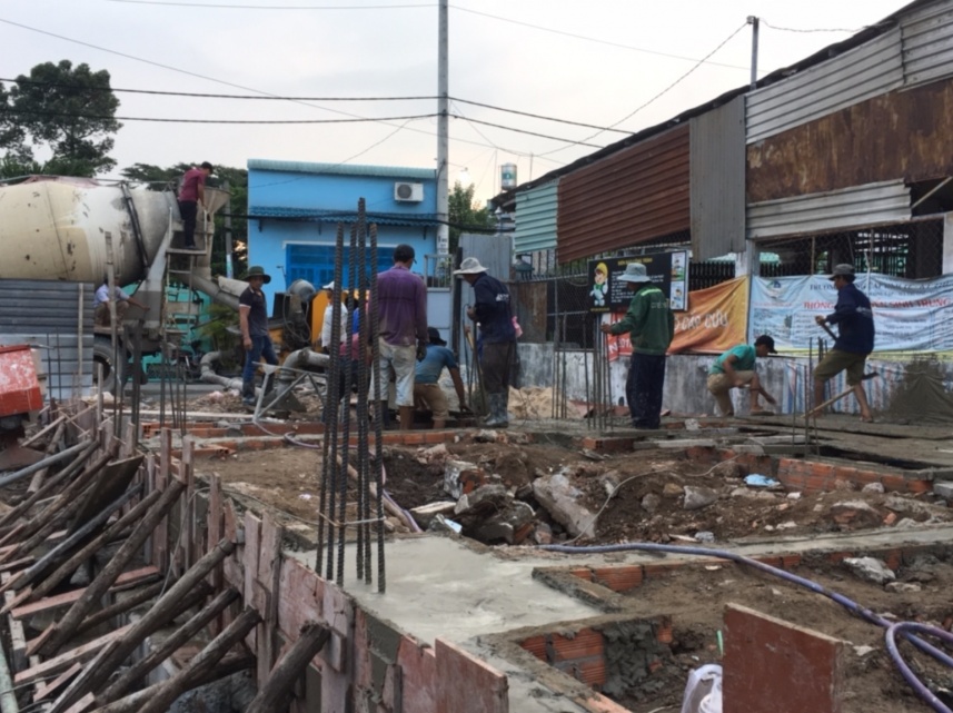 THI CÔNG NHÀ ANH VÕ VĂN TỴ