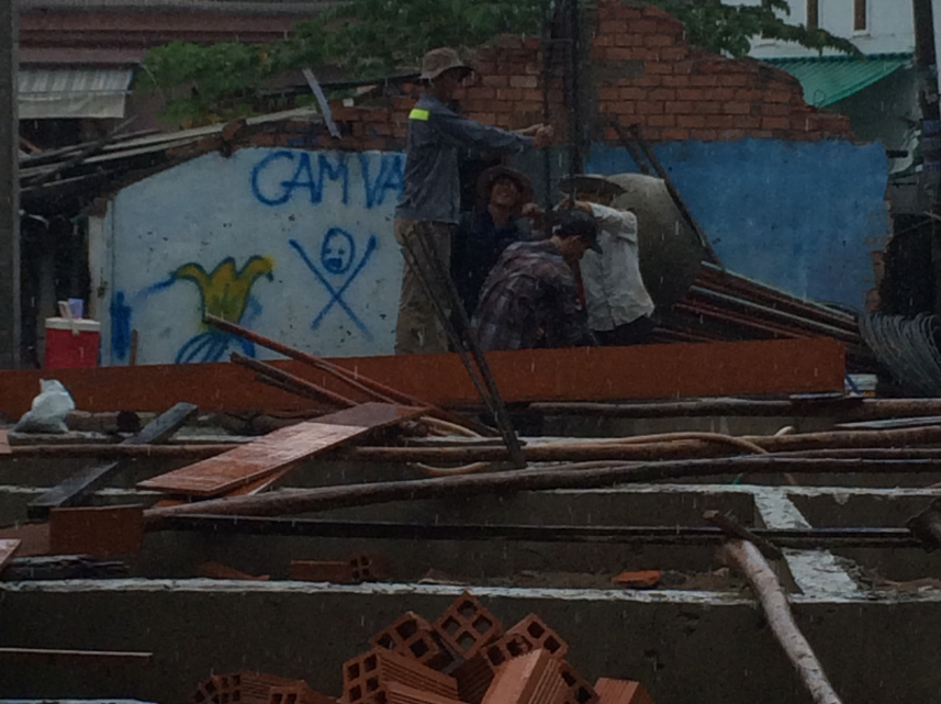 THI CÔNG NHÀ CÔ NGUYỄN HUỲNH THỊ MỘNG TUYỀN