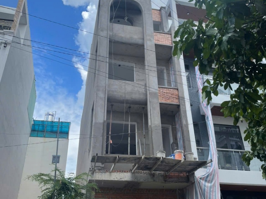 NHÀ ANH LÊ VĂN VŨ